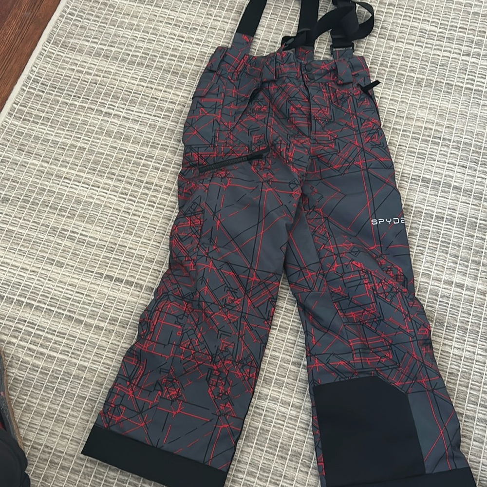 Spyder ski pants with suspenders